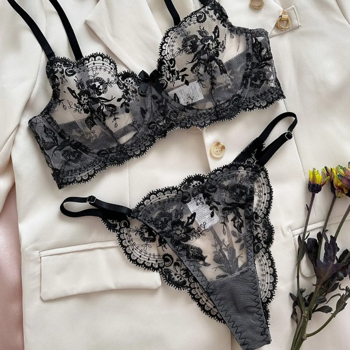 Enchanted Curve – Steel Ring Embroidered Lingerie Set